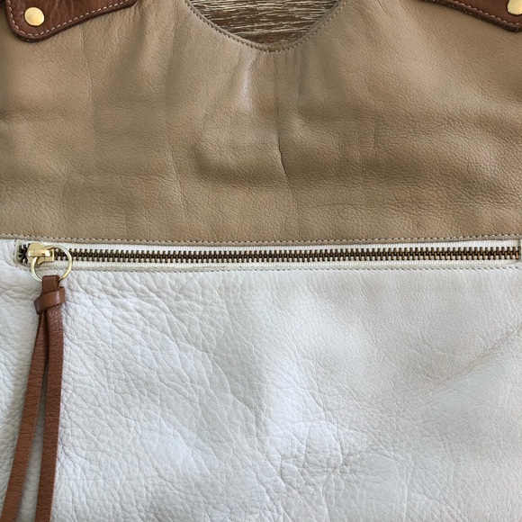 Pietro Alessandro Handbag. Light tan and white. Excellent like new condition! - Picture 7 of 16